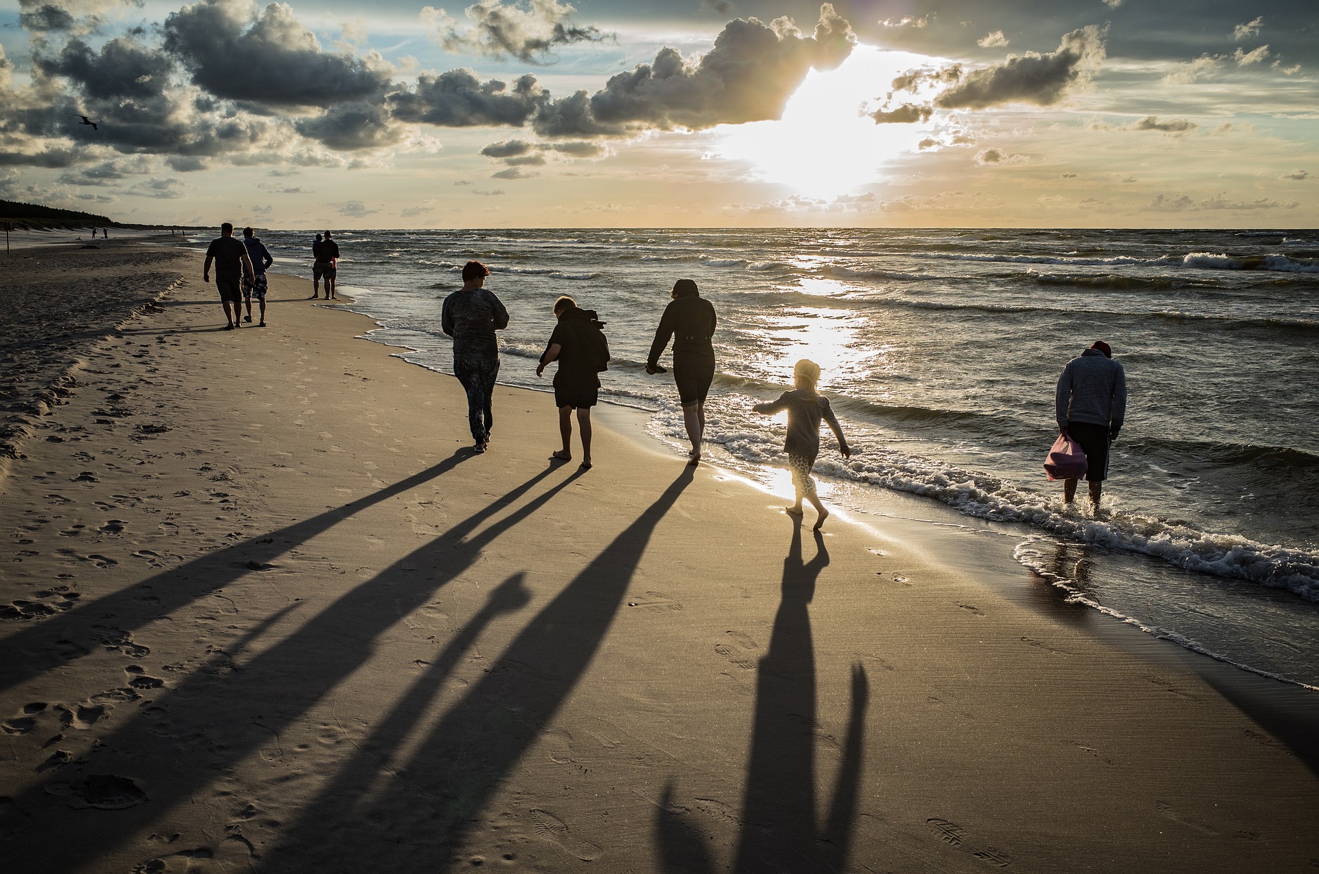 beach-gc8203b4fe_1920